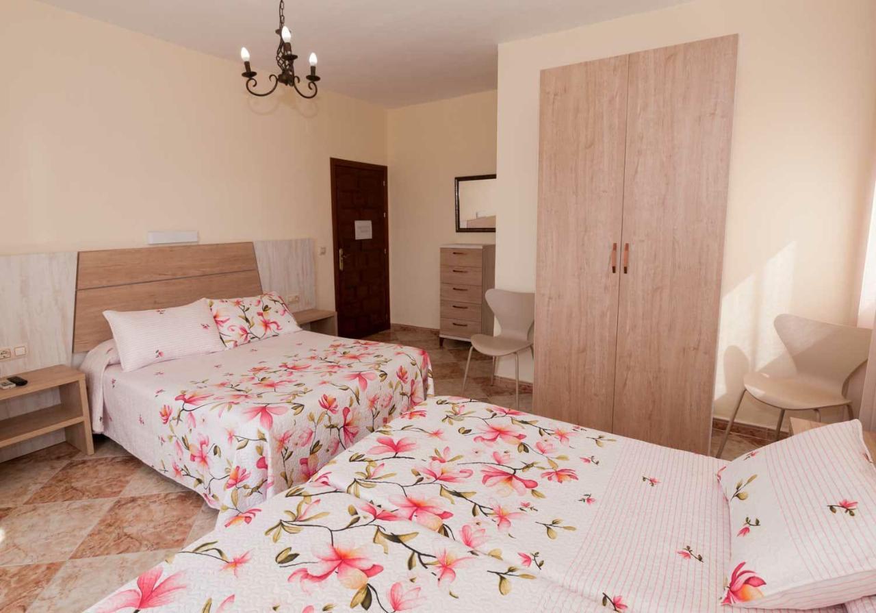 Hostal Sonrisa Del Mar Conil De La Frontera Exterior photo