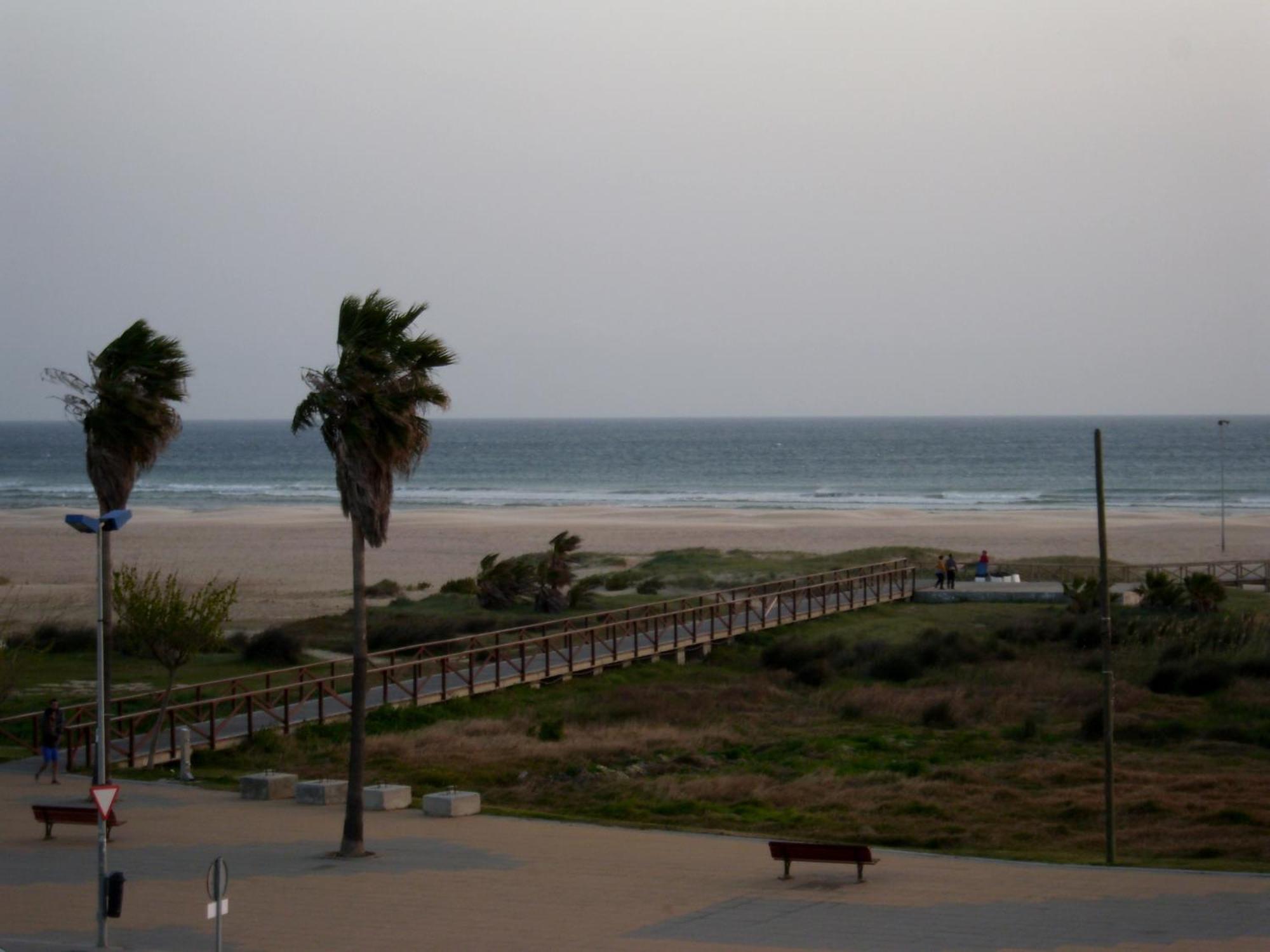 Hostal Sonrisa Del Mar Conil De La Frontera Exterior photo