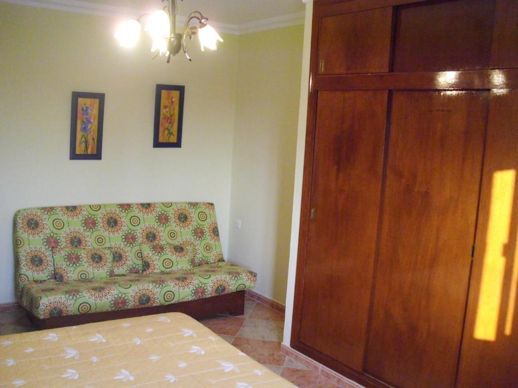 Hostal Sonrisa Del Mar Conil De La Frontera Room photo